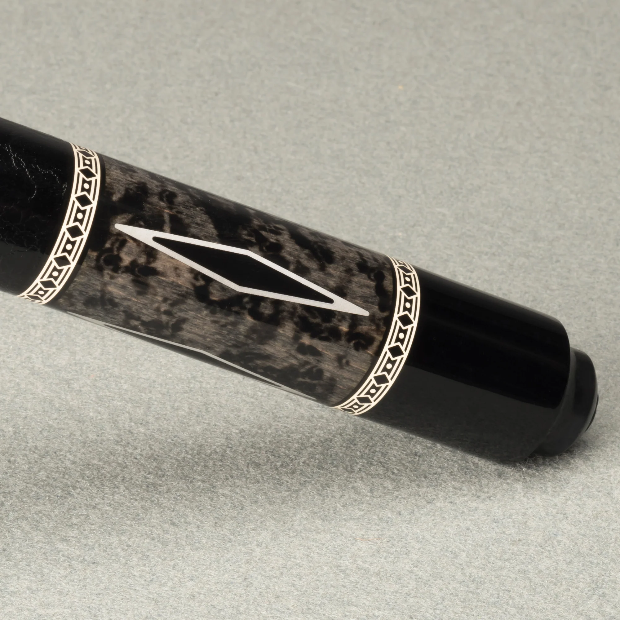 Lucky Cues L54 - Image 2
